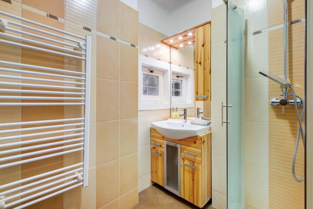 River View Apartment Budapest Bagian luar foto